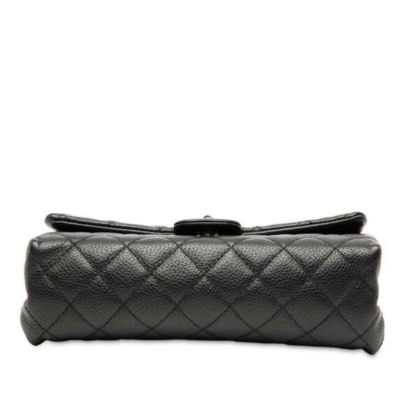 CHANEL Black Caviar Leather Clutch Bag - Picture 3 of 6